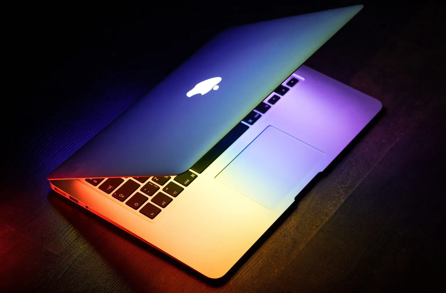 10 Best MacBook Accessories in 2026 (M5 Air and Pro)