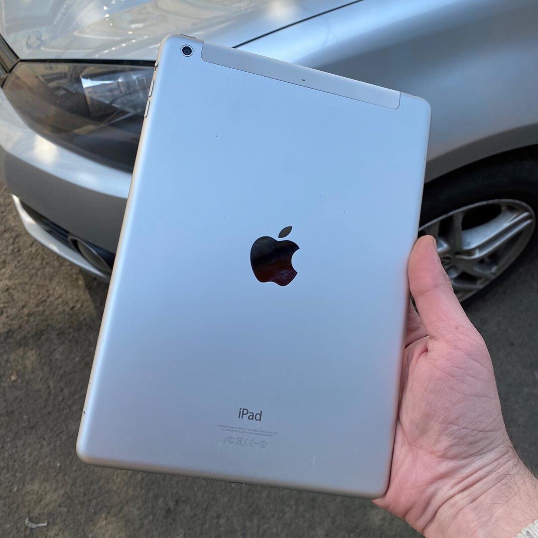 iPad Air 第1世代 32GB MD795J/A シルバー iPad Air 1 Specs and Monitoring - MD795