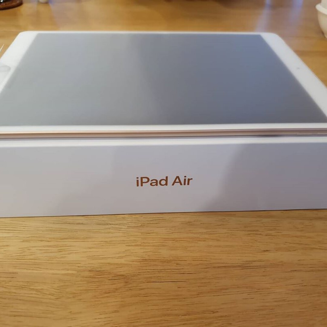iPad Air 3 256GB Gold (MUUT2LL/A): Refurbished Price & Specs