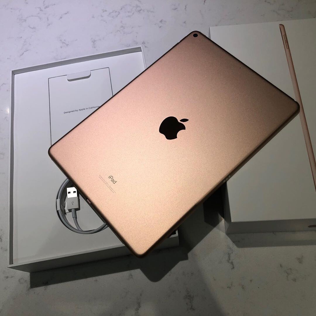 ipad-air-3-gold-c765456.jpg