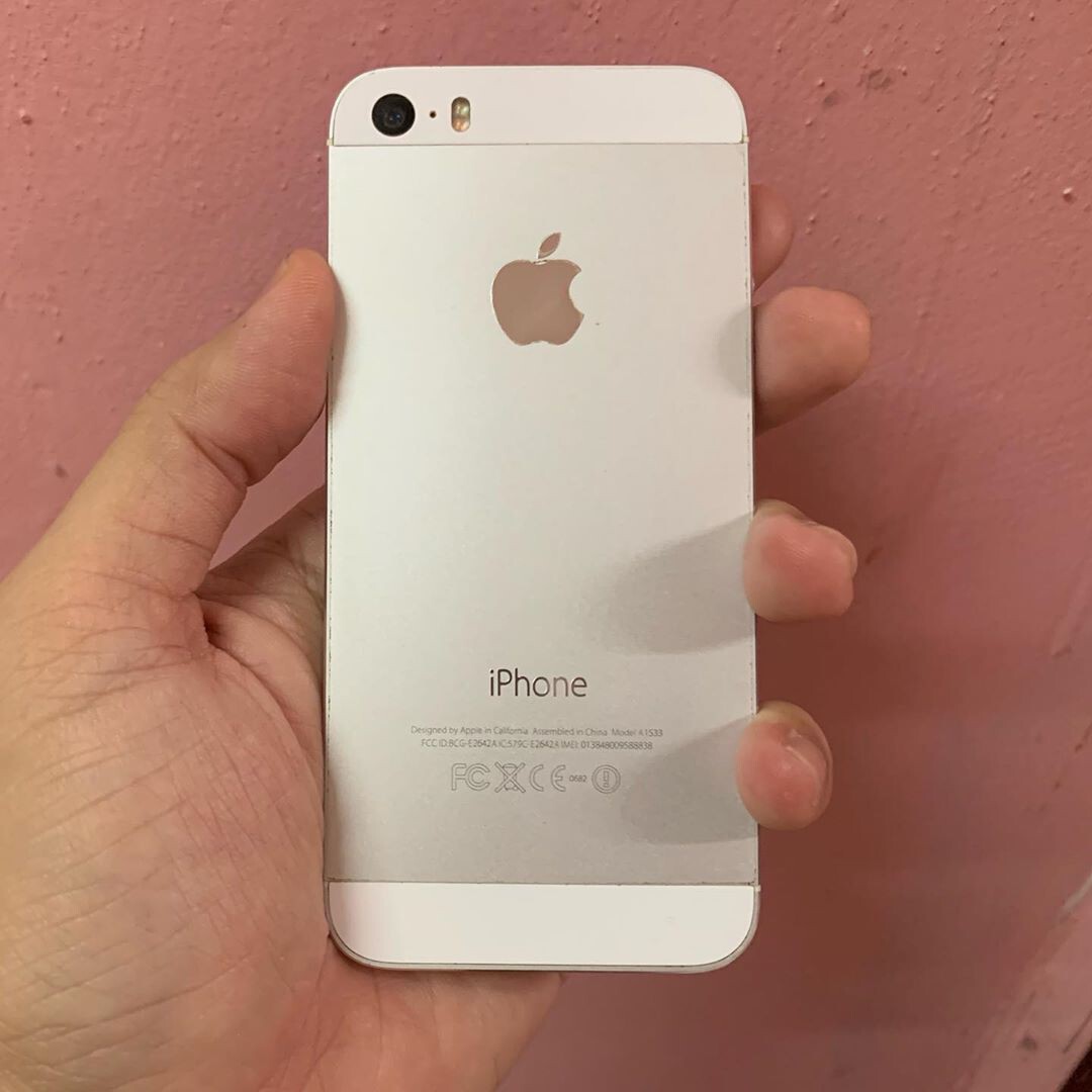 iPhone 5s Specs and Monitoring - ME297