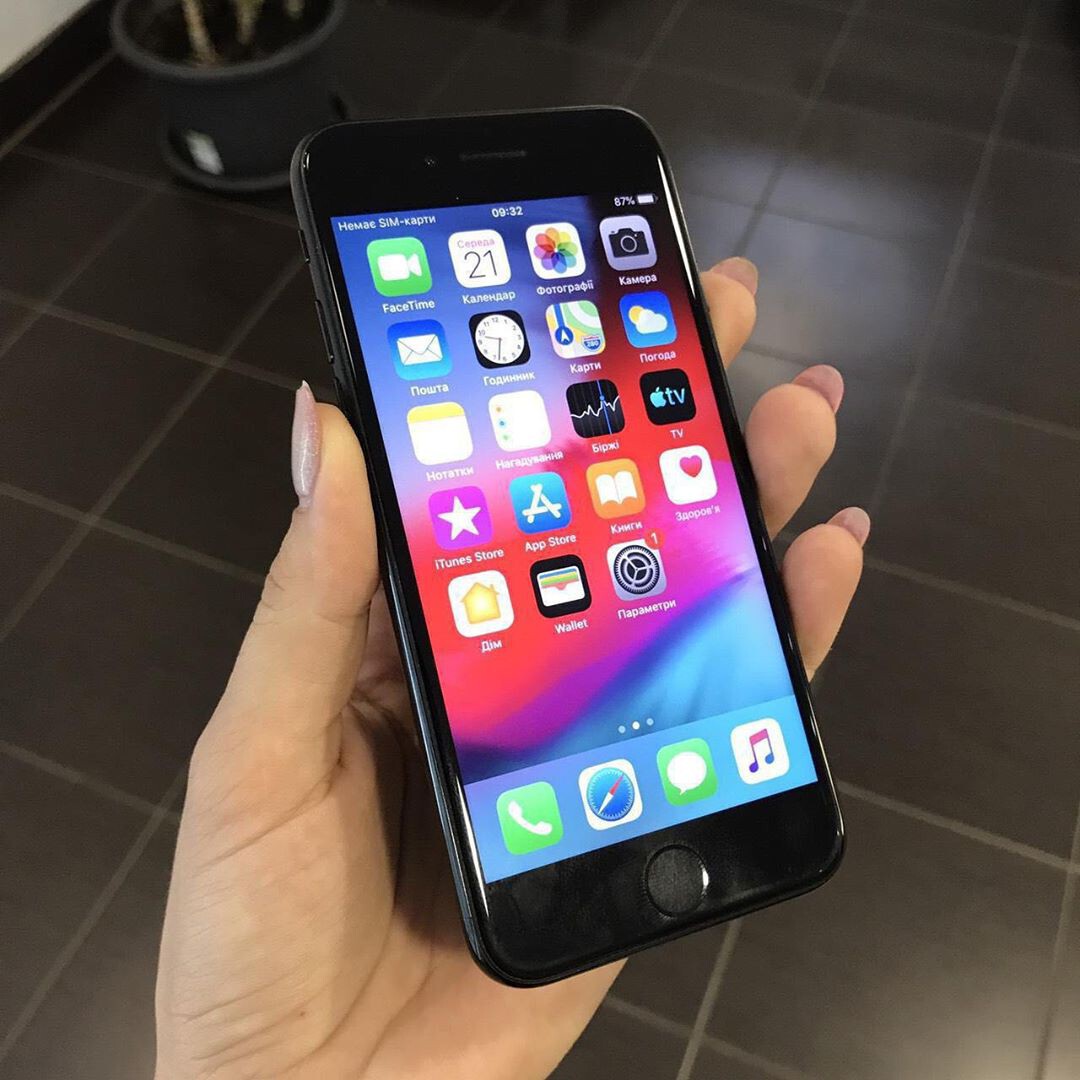 【iPhone 7 128GB ジェットブラック｜バッテリー80%】② 返品?交換対象商品】 ジェットブラック iPhone7 美品 128GB 新品