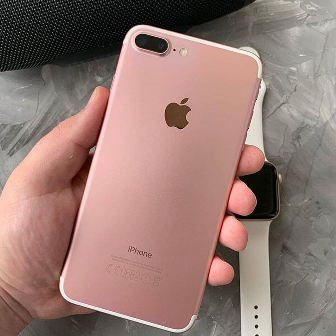 iPhone 7 Specs and Monitoring MNQL2
