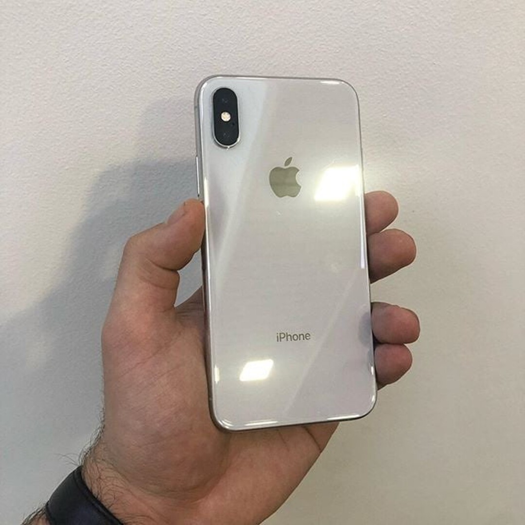 iPhone Xs Specs and Monitoring - MT9J2 iPhone Xs Specs and Monitoring - MT9J2
