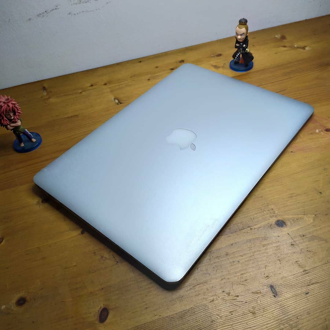 MacBook Air 11.6