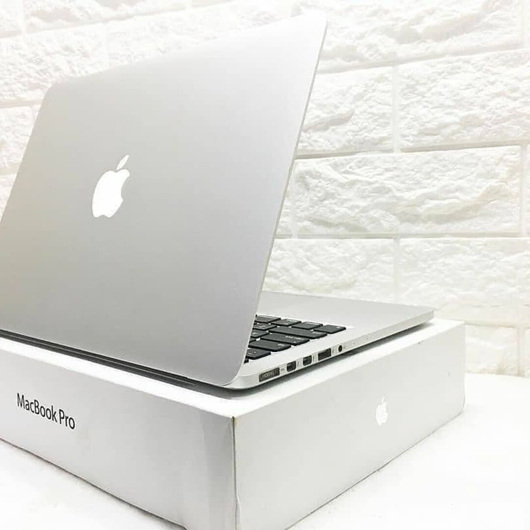 MacBook本体 MacBook Pro (13) MacBook Pro 13 Space Gray 2022 3.49GHz M2 8-Core CPU 10-Core