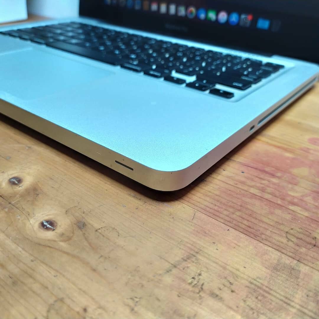 MacBook Pro 13.3