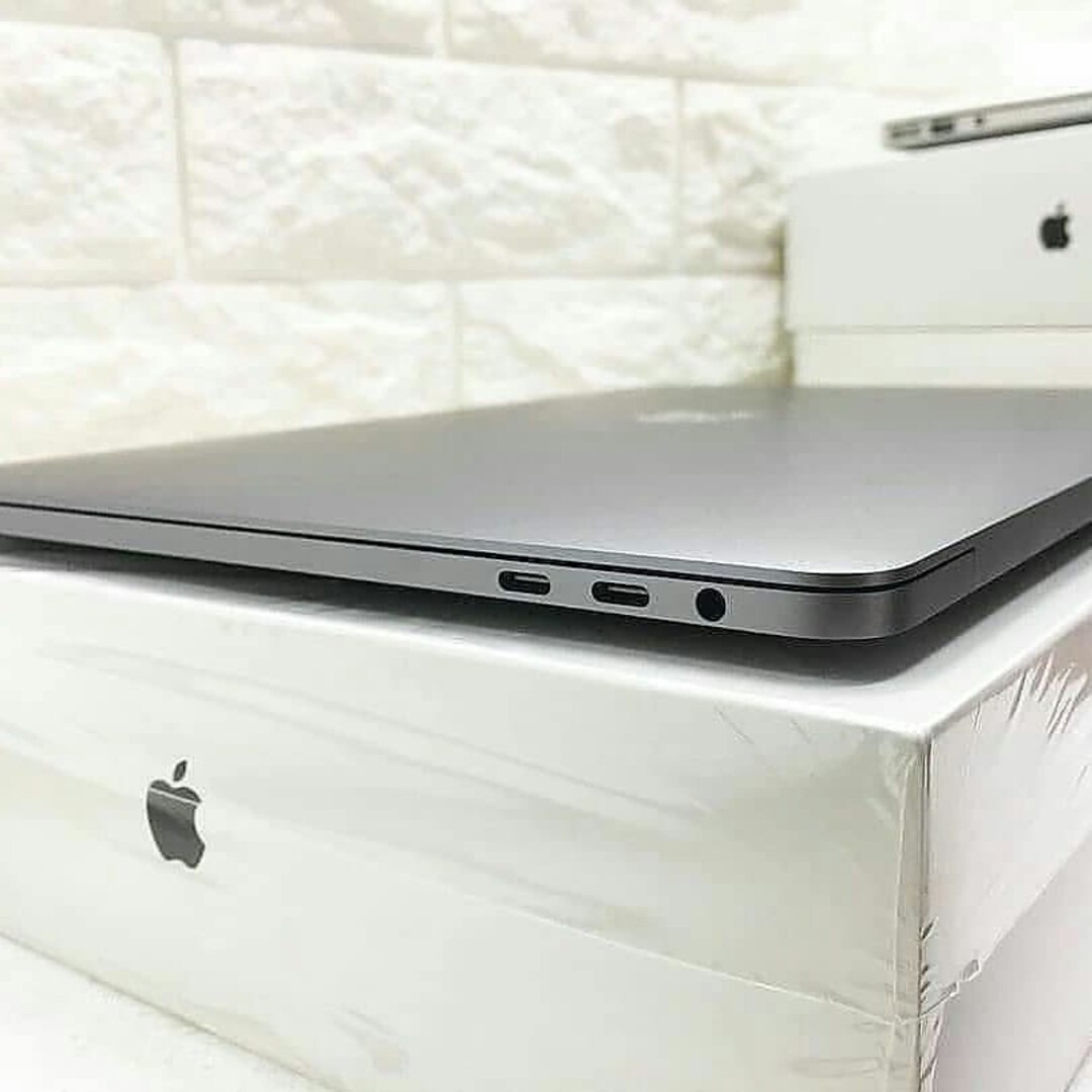 MacBook Pro 13.3