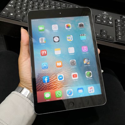 ipad 1 blac