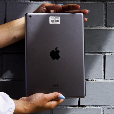 ipad air 1 space gra