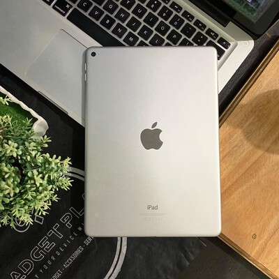 ipad air 2 silve