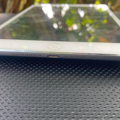 ipad mini 1 cellular silve