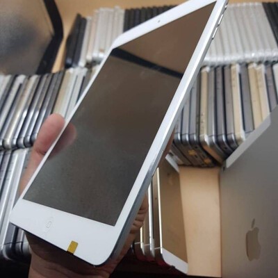 ipad mini 1 cellular whit