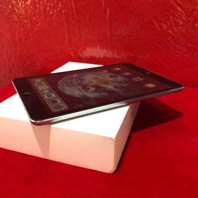 ipad mini 3 space gra