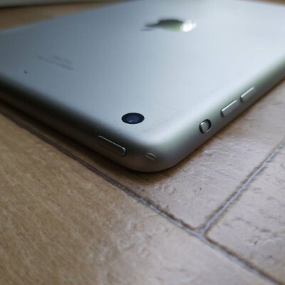 ipad mini 3 space gra