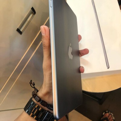 ipad mini 4 space gra
