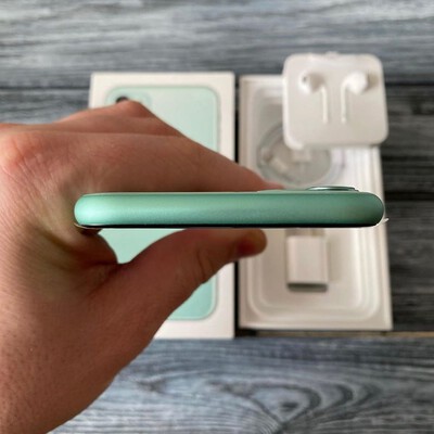 iphone 11 gree
