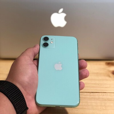 iphone 11 gree