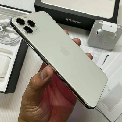 iphone 11 pro max silve