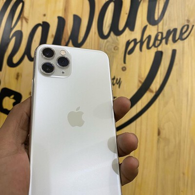 iphone 11 pro silve