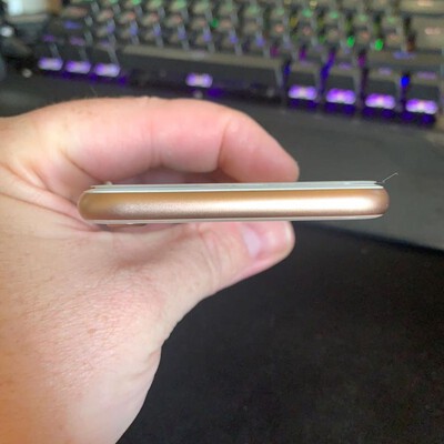 iphone 8 gol