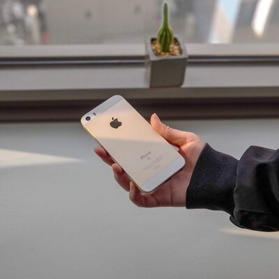 iphone se gol
