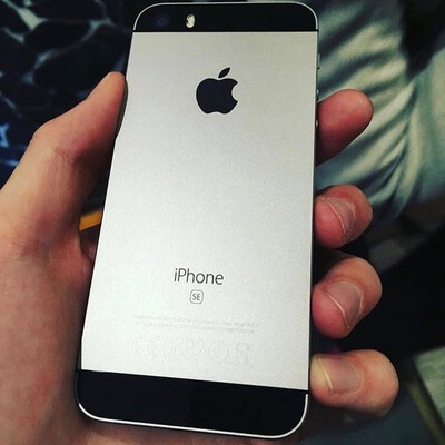 iphone se space gra