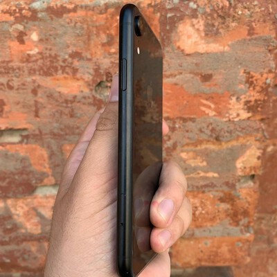 iphone xr blac