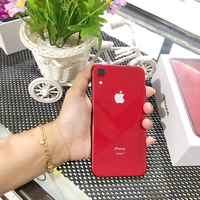 iPhoneXR モリ Apple introduces iPhone XR - Apple