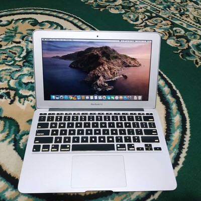 macbook air 11 inch 2011 silve