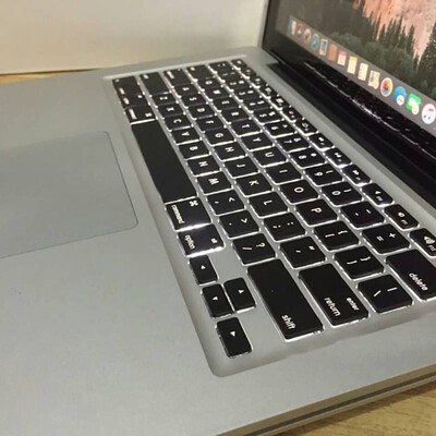 macbook air 13 inch 2012 silve