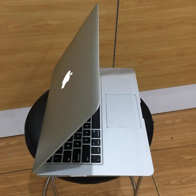 macbook air 13 inch 2015 silve