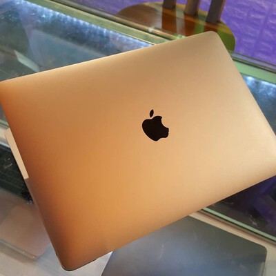 Apple - MacBook Air Retina MREE2J/A 2018 ゴールド MacBook Air 13.3