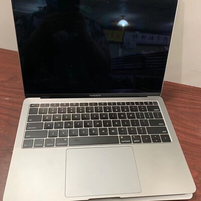 macbook air 13 inch 2018 space gra