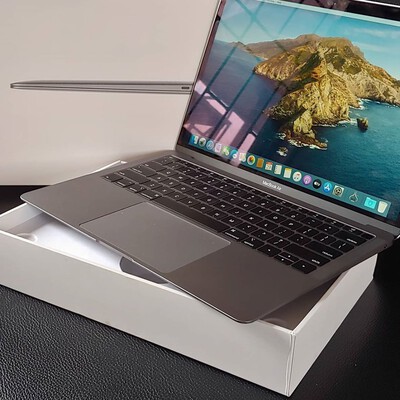 macbook air 13 inch 2019 space gra