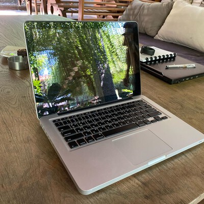 macbook pro 13 inch 2012 silve