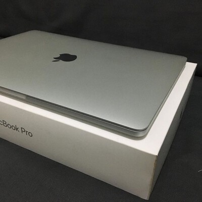 macbook pro 13 inch 2017 silve