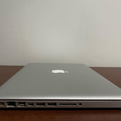macbook pro 13 inch nr 2011 silve