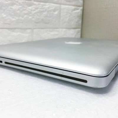 macbook pro 13 inch nr 2012 silve