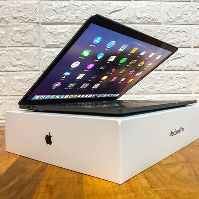 macbook pro 13 inch touch bar 2019 space gra