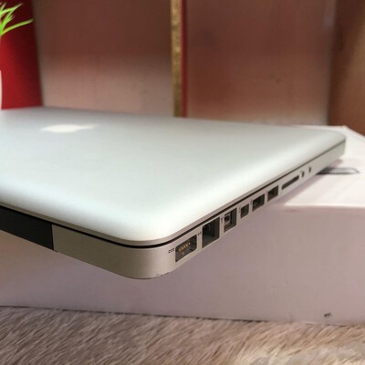 macbook pro 15 inch 2012 silve
