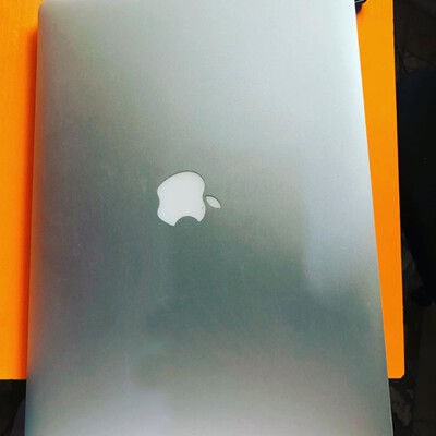 macbook pro 15 inch 2014 silve