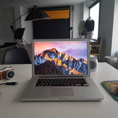 macbook pro 15 inch nr antiglare 2011 silve