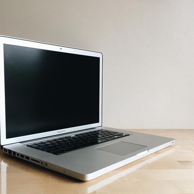 macbook pro 15 inch nr antiglare 2011 silve