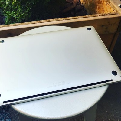 macbook pro 15 inch touch bar 2016 silve