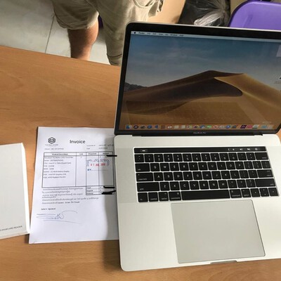 macbook pro 15 inch touch bar 2016 silve